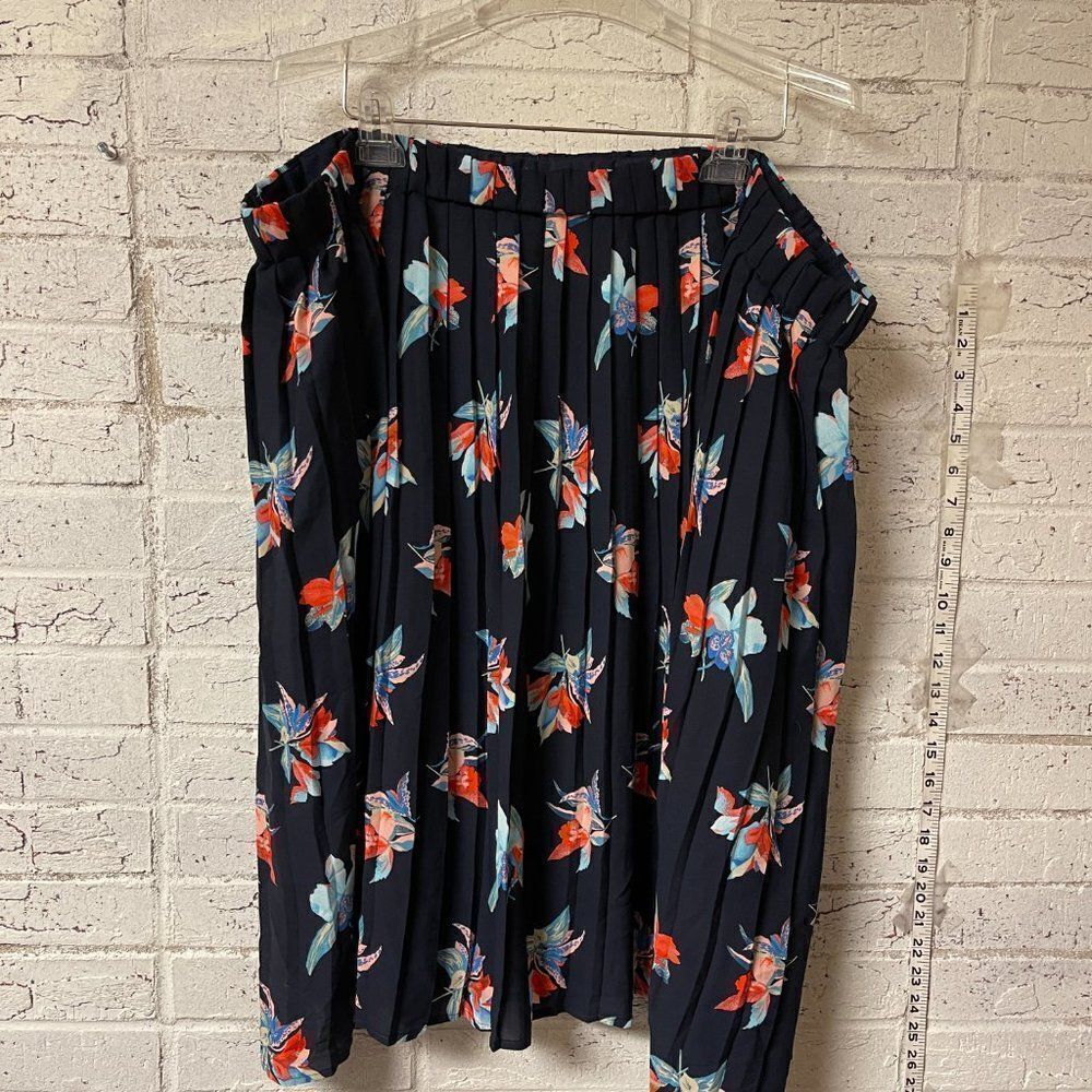 Ava & Viv Floral Pleated Plus Suze Curvy Skirt 3X